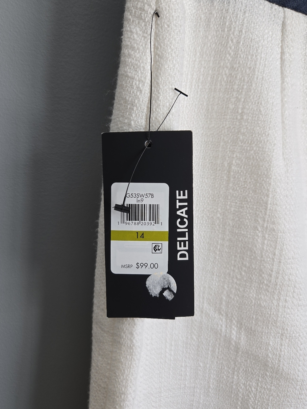 Karl Lagerfeld White Tweed Skirt, Size 14 - Picture 5 of 6
